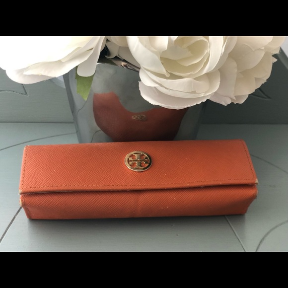 Tory Burch Reading Eyeglass Case - Picture 8 of 8
